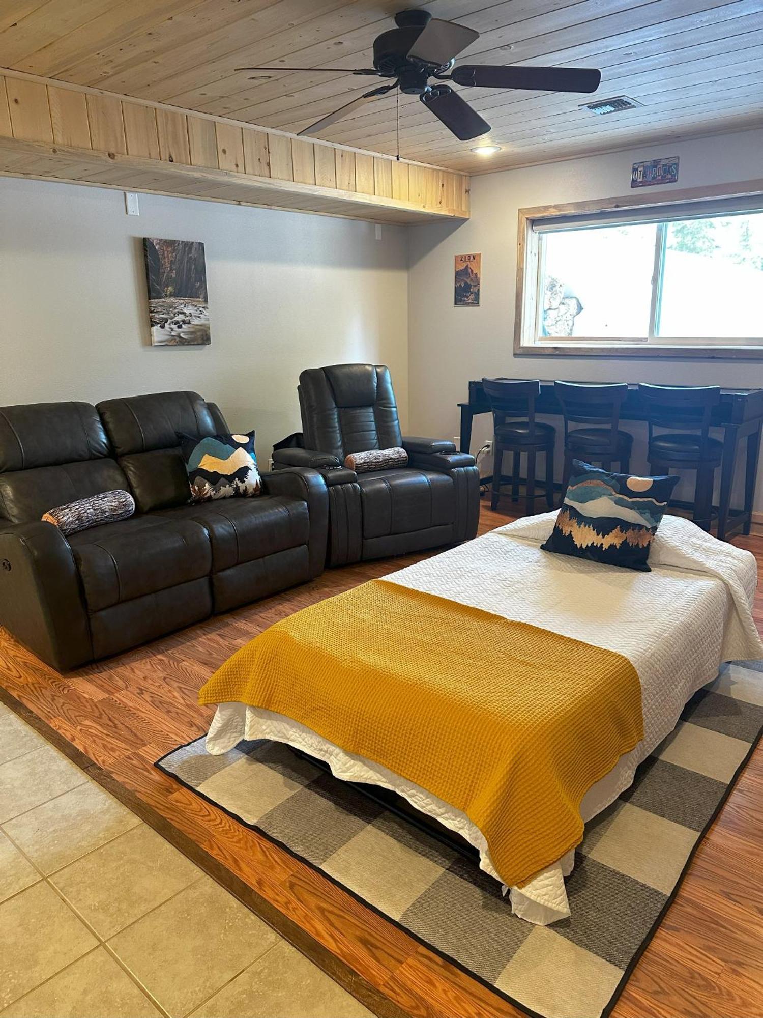 Duck Creek Village Canyon Country Chalet מראה חיצוני תמונה